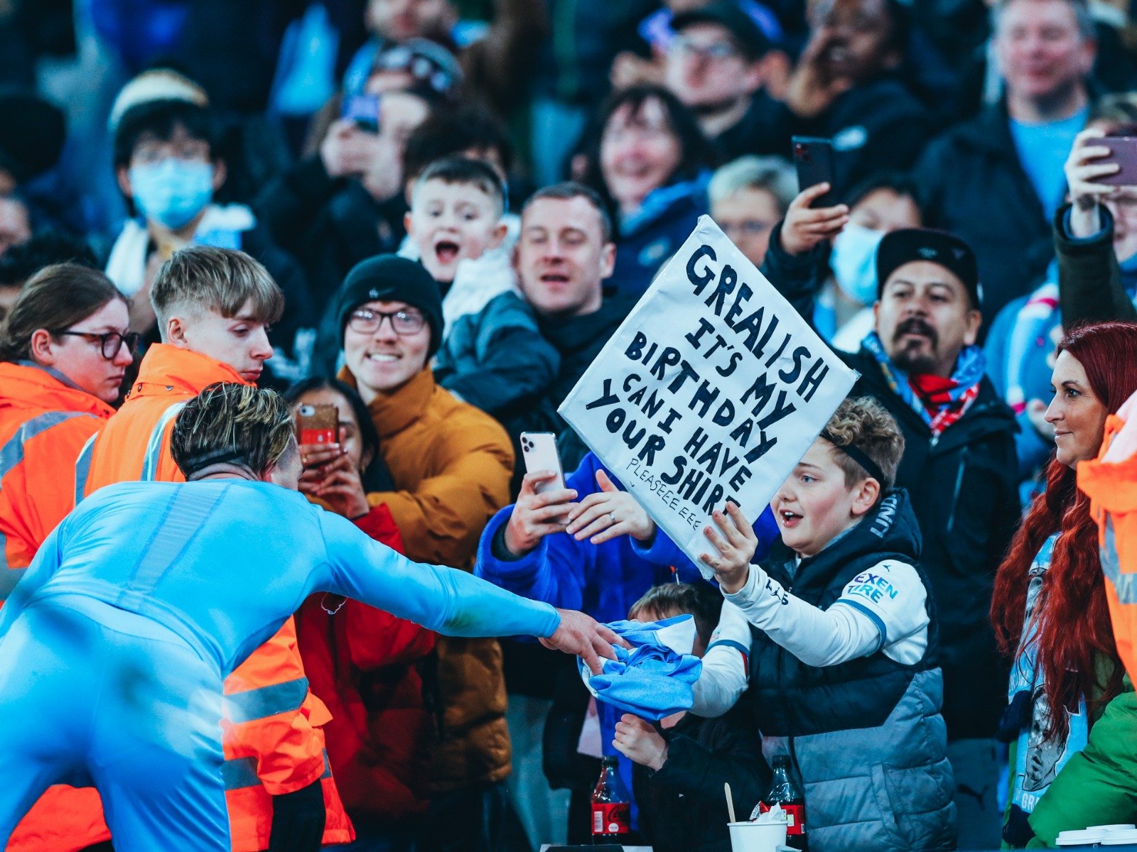 比賽中依靠 比賽中依靠